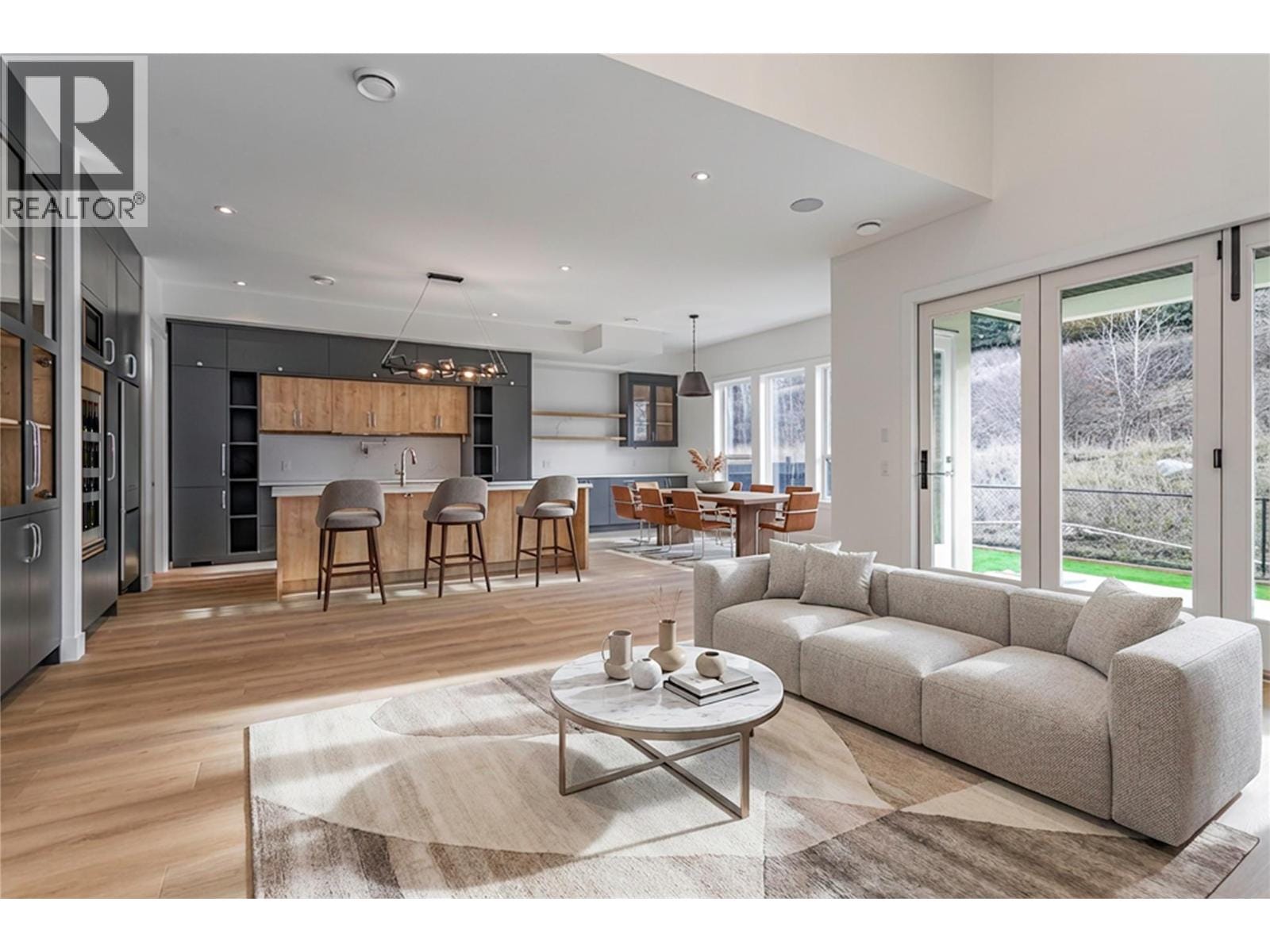 1008 Bull Cres Kelowna